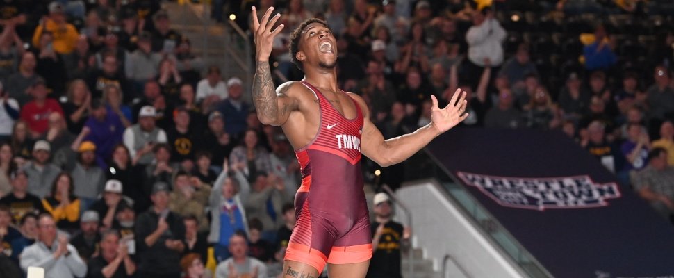More information about "Carr Defeats Takatani In Night in America Freestyle Event"
